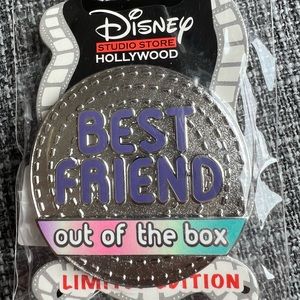 🖤2 for $63🖤 Disney Ron’s gone Wrong LE 400 pin